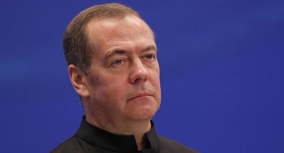 Медведев: надо разобраться, чей беспилотник фигурировал в&nbsp;инциденте в&nbsp;Румынии|