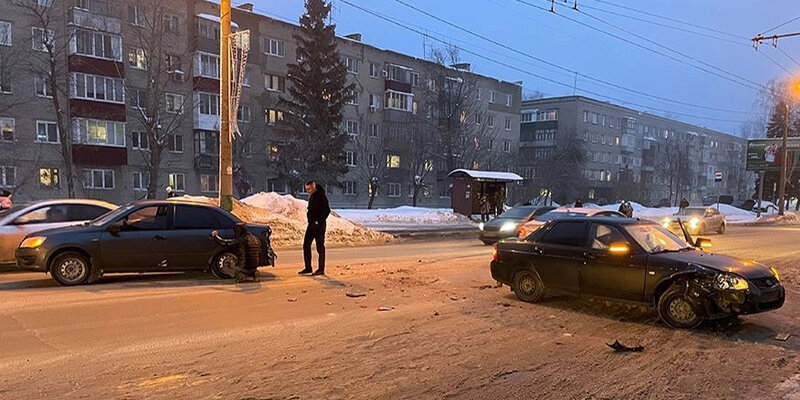 Урология 1 пенза володарского. Поликлиника 13 пенза. Барковский пенза стоматология. Медицинский центр в олимпе пенза. Пенза добрый доктор проспект строителей.