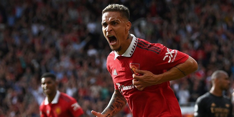 Man Utd transfer news: Antony signs from Ajax for £ 82m as Dubravka also joins -