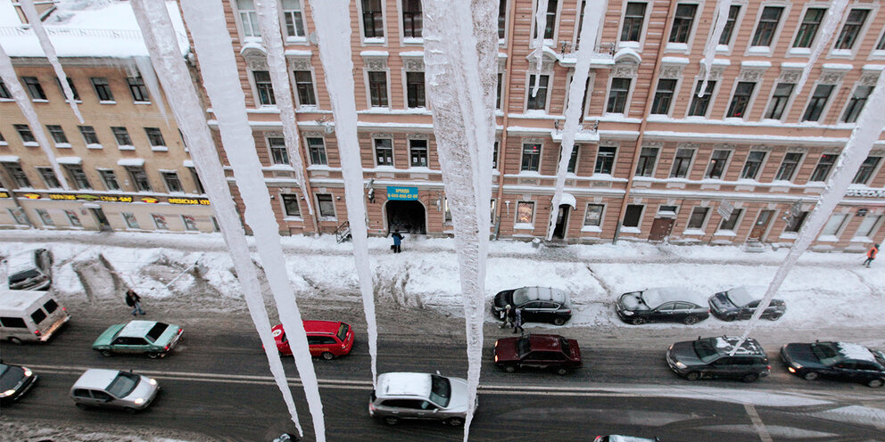 дождь по крыше. крыша в горне. звук на крыше дома. кровельные аэраторы вилпе. звук на крыше дома.