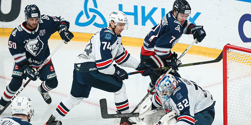 лада автомобилист 25 августа. хрипунов илья. автомобилист волжанин. ян коварж. лада тольятти континентальный кубок.