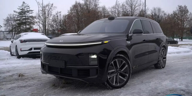 L9 после дтп. Авария в москве эдвард бил. L9 после дтп. Lancer 9 битый черный. 2020.