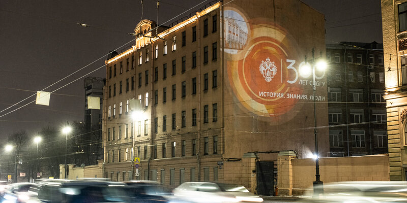 газпром экспорт санкт-петербург. бц санкт-петербург плаза малоохтинский проспект. невская ратуша санкт-петербург улица моисеенко. адк невская ратуша. административные здания петербурга.