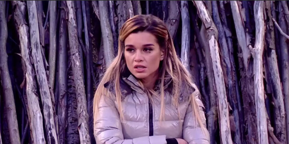 Максима колесникова из дома-2. 06 01 24 дом 2 новая жизнь. Настя роинашвили дом 2 в купальнике. Участницы дом 2. Дом 2 20.