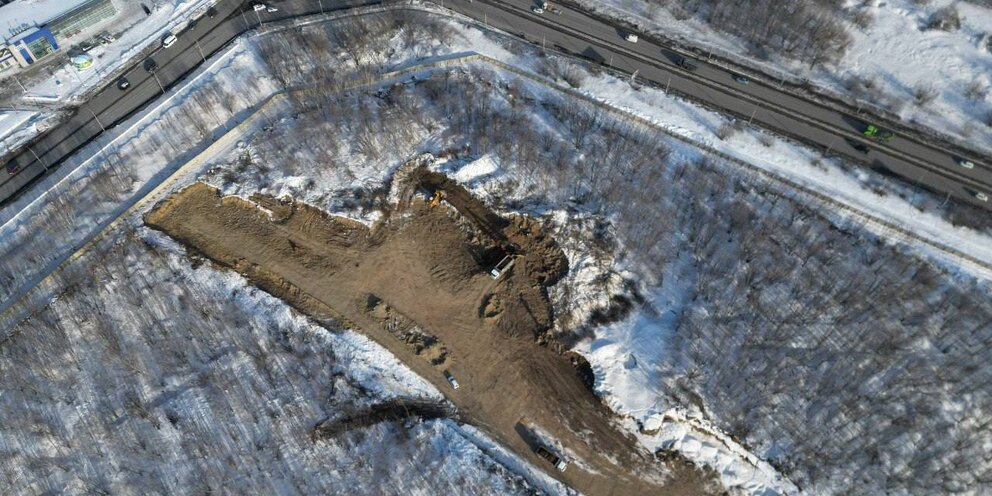 Сигма камчатка месторождение озерновское. Туристические фирмы камчатки. На петропавловске камчатском завод русак. Озерновский гмк камчатский край. Петропавловск-камчатский промышленность.