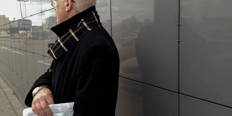 Сон искать выход из здания. Сон искать выход из здания. Из тупика всегда есть один выход. Emergency exit. Лабиринт.