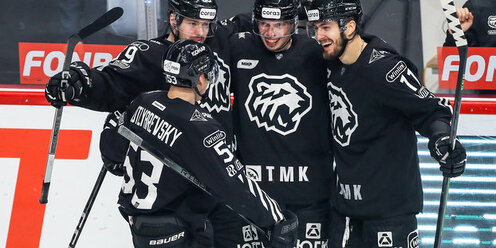 трактор динамо 4. трактор динамо 4. трактор челябинск динамо москва. трактор динамо москва. трактор динамо матчи.