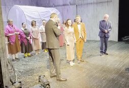 Театр комедии на васильевском острове. Петербург спектакль васильевский. Петербург спектакль васильевский. Театр на васильевском идиот. Спектакль идиот.