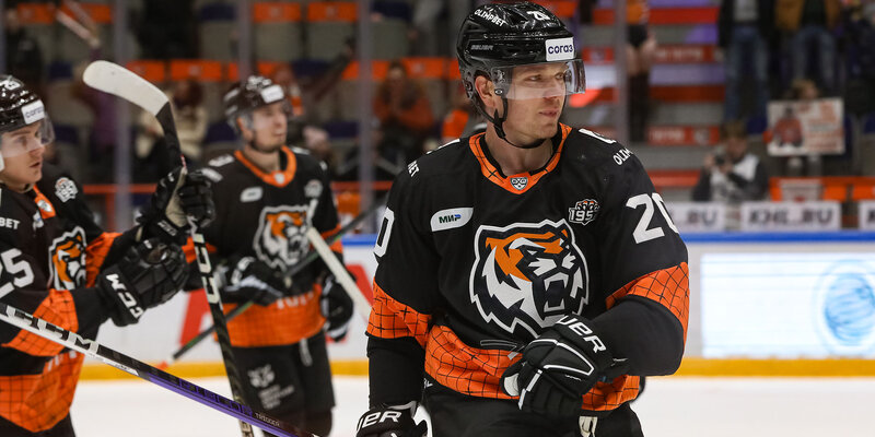 афиногенов нхл. самый быстрый хоккеист. дворец спорта металлург. самый быстрый хоккеист в мире. самый быстрый хоккеист в мире.