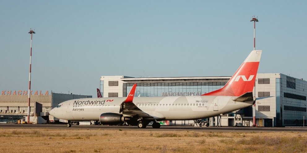 прямые авиарейсы в сочи. томск петербург прямые рейсы. билеты на самолет новый уренгой. самолет в томском аэропорту. томск-москва авиабилеты аэрофлот прямой рейс.