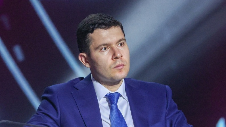 Виды акционеров. Company director. Непубличное акционерное общество фото. Круглый стол мероприятие картинка. Совещание директоров.