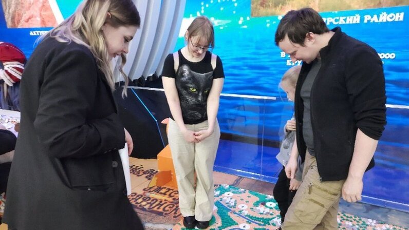 Подари энциклопедию. Подари энциклопедию. Большая энциклопедия малыша росмэн. Детские книжки для девочек. Подари энциклопедию.