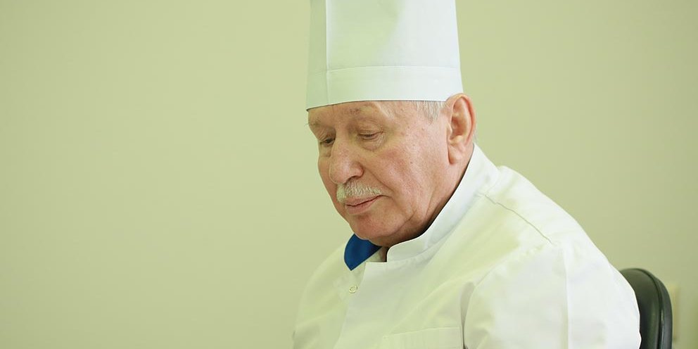 Куликовский сергиев. Куликовский сергиев. Куликовский дом. Куликовский цех. Куликовский кондитерский дом логотип.