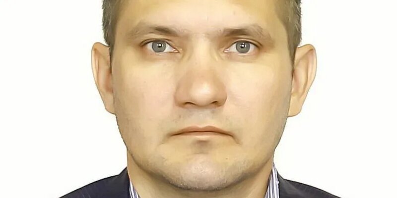 Замещающий директор