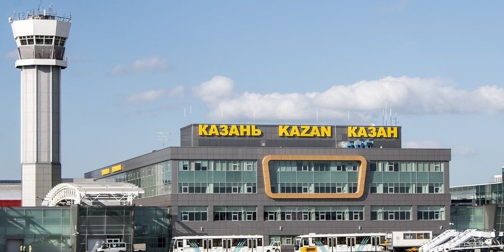 Казань аэропорт ночной