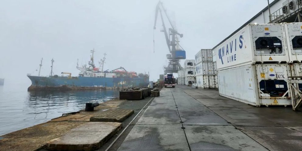 Федеральный причал Южно-Курильск. Причал порта Курильск. Seattle Maritime Academy.