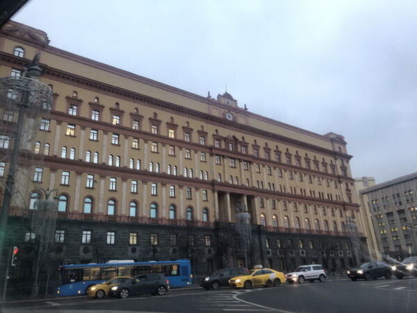 Здание фсб на лубянке фото