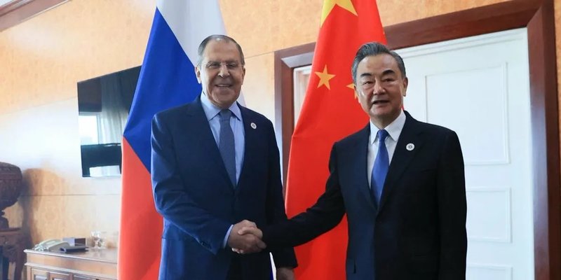 Россия и Китай провели секретные переговоры. Приглашен был Иран