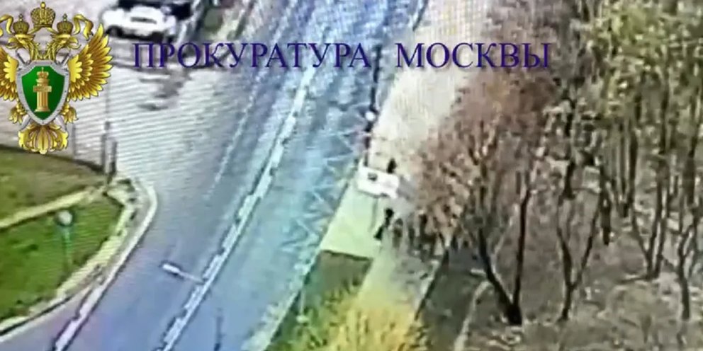 В Москве вынесли приговор самокатчику, который сбил маленького ребенка