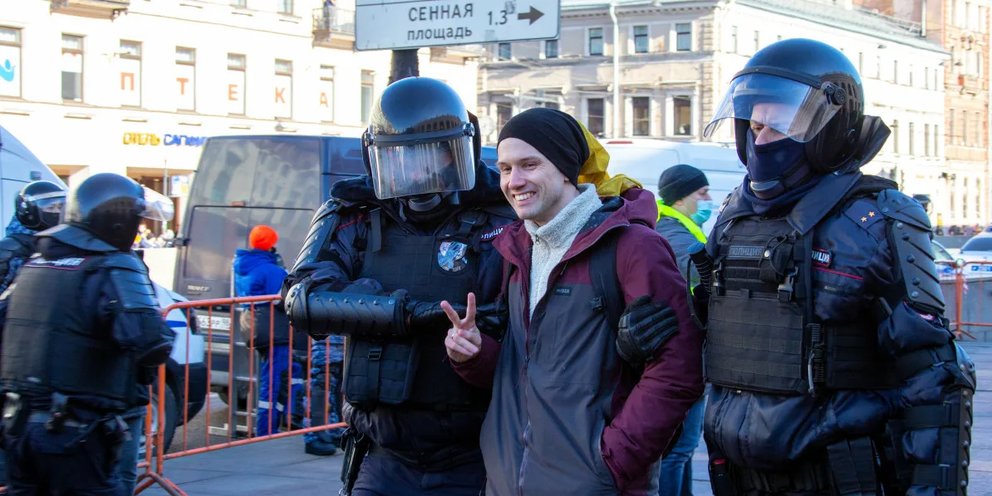 москва митинг на манежной. митинг. митинги в россии. митинг в москве. мартовский митинг.