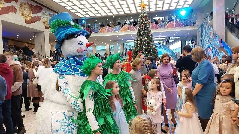 Кремлевская елка 2025 фото