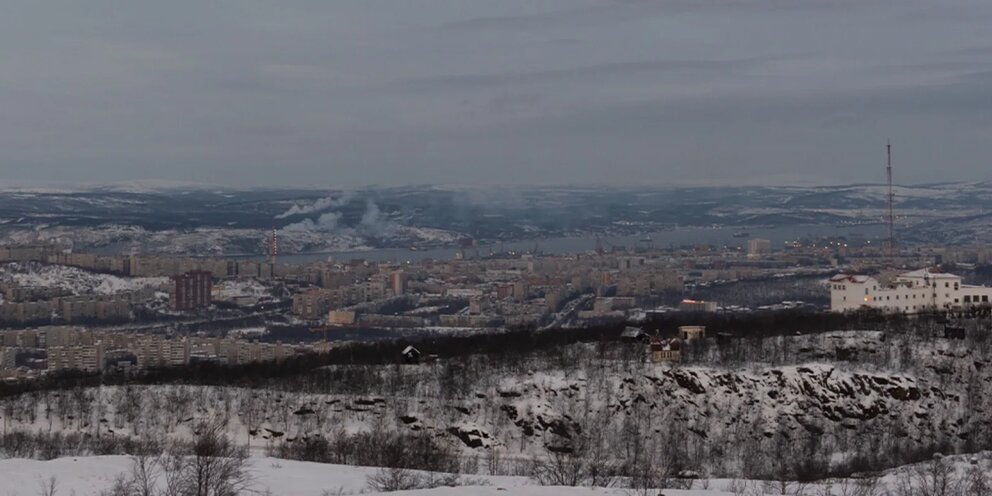 Сопка с метеостанцией (Мурманск, Россия)