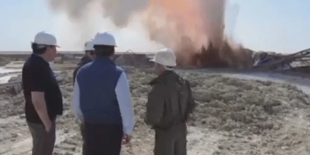 Утечка метана казахстан. Взрыв газа. Казахстан нефть.
