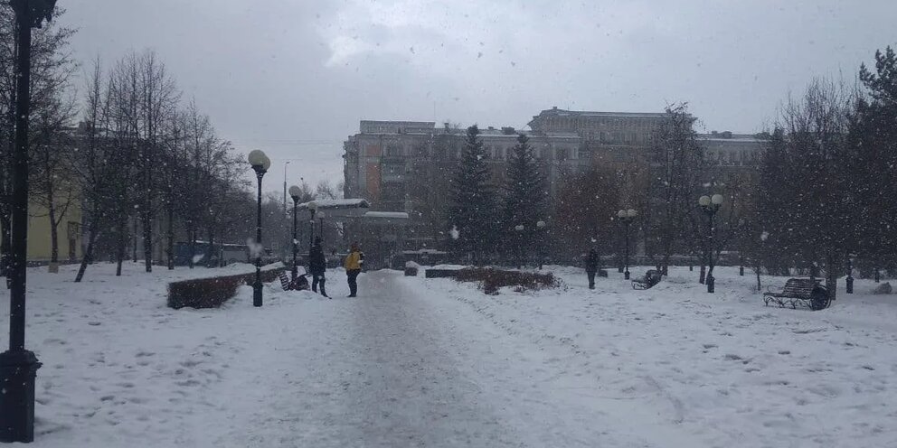 Погода февраль кузбасс. Снегопад. Теплый февраль. Кемерово погода зимой.