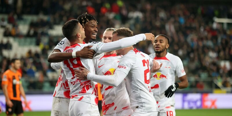 фк унион эмблема.