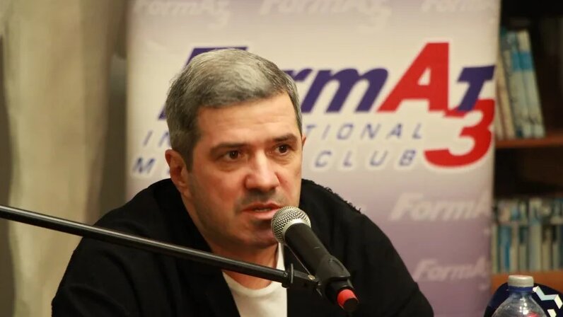 Михаил Шахназаров против Манижи! - Новости - Музыка - РЕВИЗОР.РУ