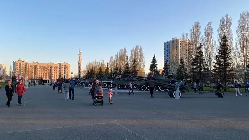 Парк победы фото 2025 В Казани отремонтируют парк Победы: Яндекс.Новости