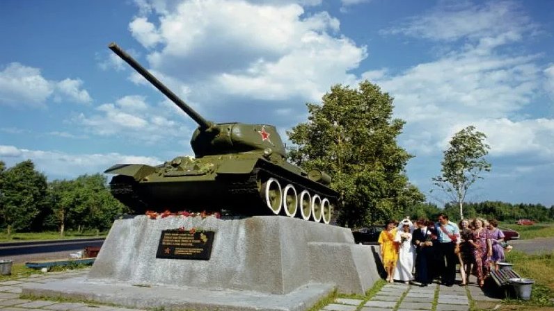 Памятники вов в твери фото и описание памятника