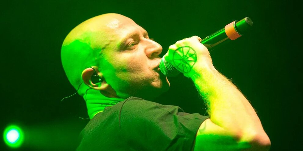 Оксимирон последний звонок. Noize MC. Oxxxymiron. Нойз и стихотворение Мандельштама. Оксимирон новый клип 2021