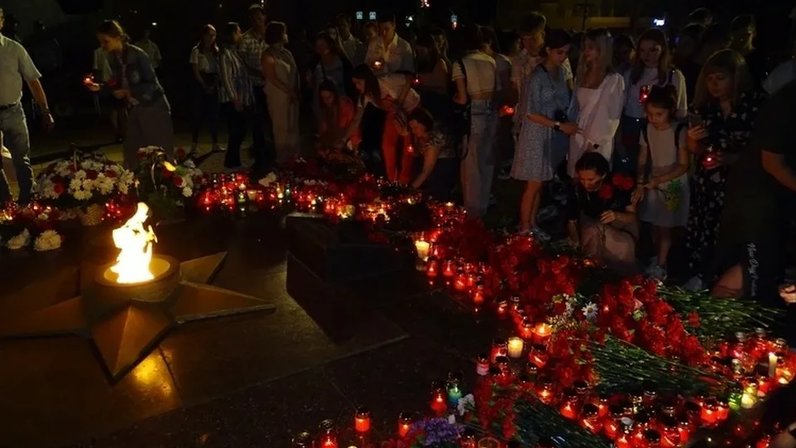 Картина свеча скорби памяти и скорби