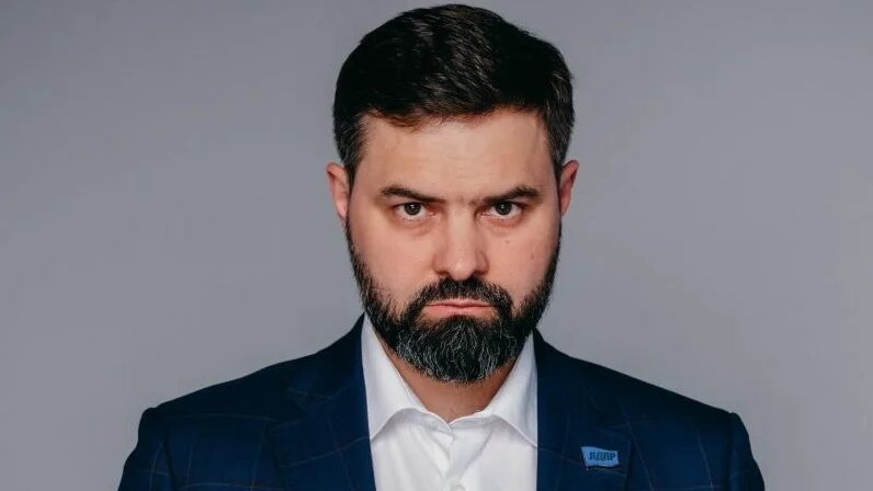 Кузнецов дмитрий олегович тула директор фото Депутат Ачинского Горсовета Дмитрий Кузнецов подал заявление о сложении полномоч