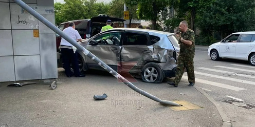 Не уступил дорогу автомобилю движущемуся по главной и совершил дтп