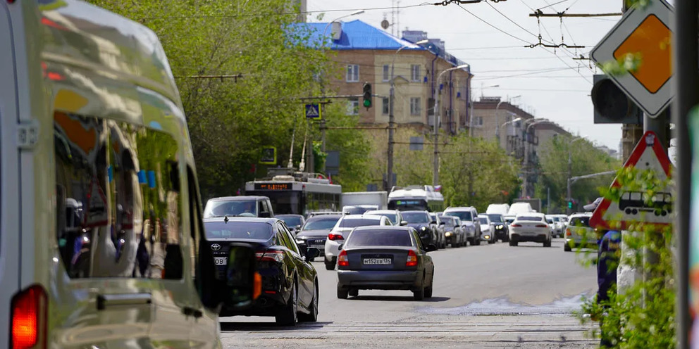 Кого из миллиардеров однажды арестовали за нарушение правил вождения