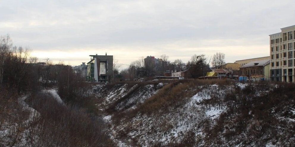 Почаинский овраг парк. Террасный парк в Почаинском овраге Нижний Новгород. Почаинский овраг Нижний Новгород благоустройство. Почаинский овраг Нижний Новгород 2022. Террасного парка в Почаинском овраге.