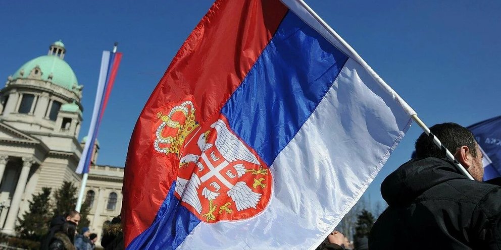 Фото флаги сербии и россии