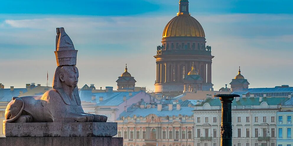 Фальконе памятник петру 1 в санкт-петербурге. Санкт-петербург. 1 августа петербург. Медный всадник памятник в санкт-петербурге. Памятник петру i медный всадник.