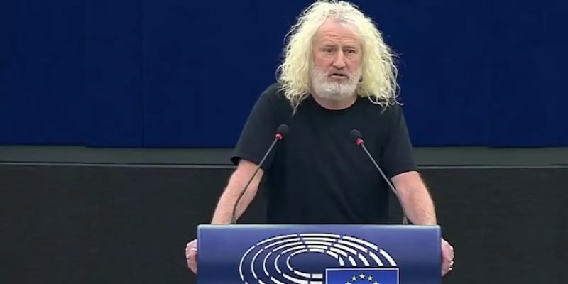 Евродепутат Уоллес призвал Сунака перестать поддерживать Украину