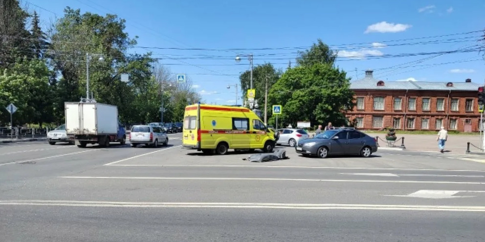 Пострадавшая в дтп на садовом скончалась