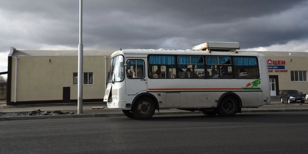 Автобусы курган новый мир. Автобусы Курган. Искитимское ПАТП. Курган автобус 17. Курган автобус 99.