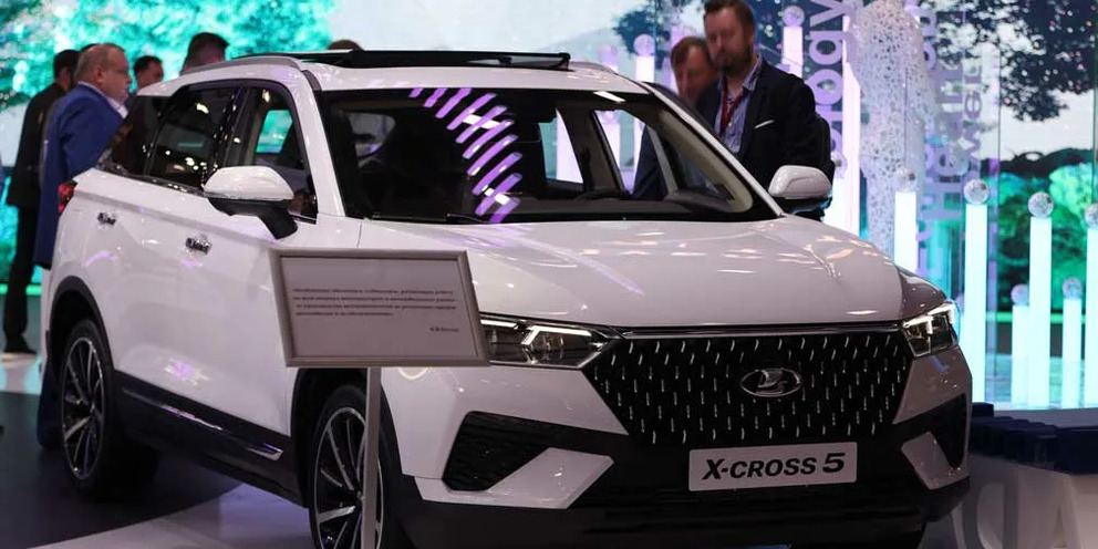 В Сети появились фотографии нового кроссовера Lada РБК Autonews Дзен