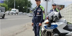 Гибдд проверяет у водителей