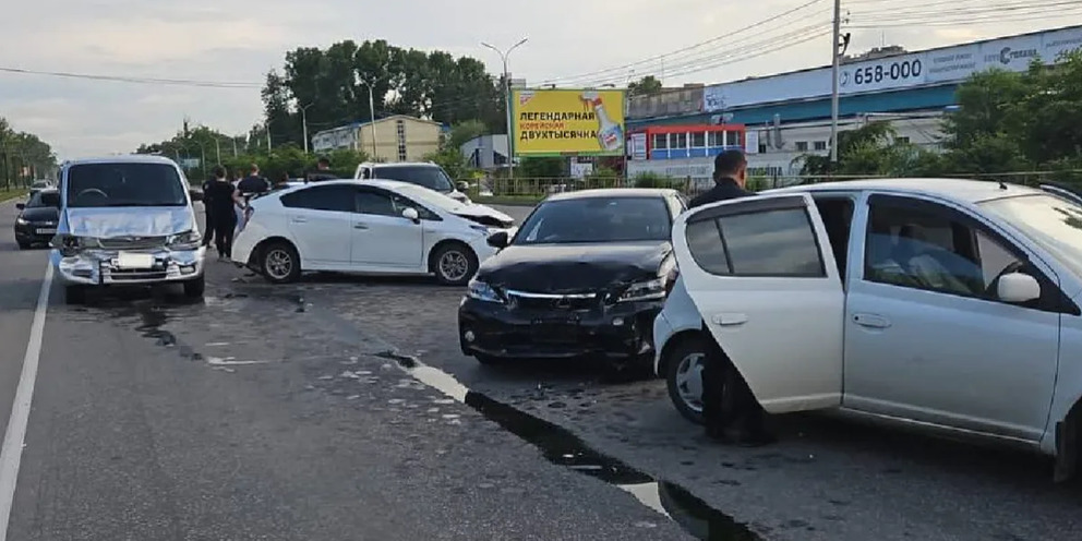 Тойота то едет то не едет