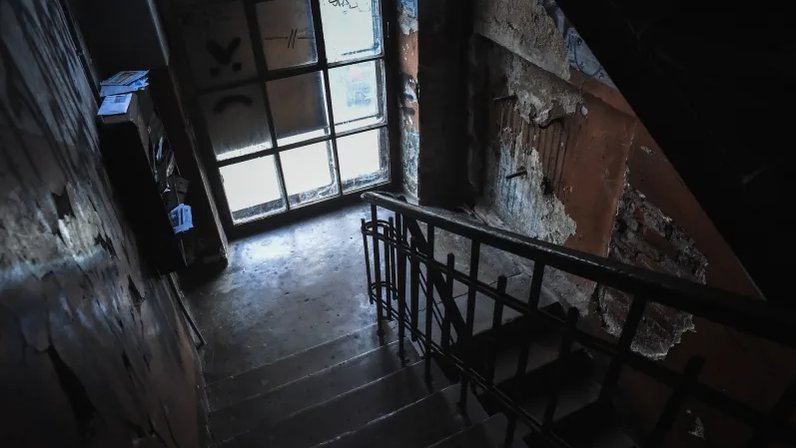 Менжинского 6 могилев долгострой. Демонтаж производственных зданий. Незаконный самострой. Глямжа могилев улица менжинского. Демонтаж промышленных зданий.