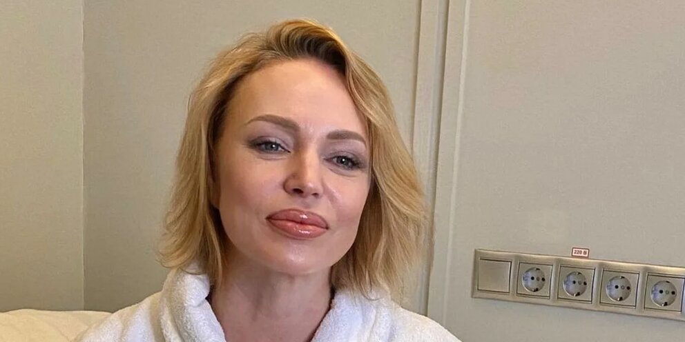 Анна довлатова биография личная жизнь Радиоведущая Алла Довлатова показала свои новые формы на премии "Золотой граммоф