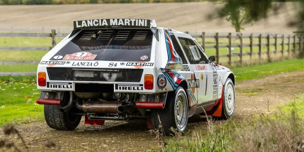 Lancia Delta s4 Rally car