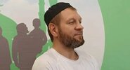 Александр Емельяненко раскрыл, что стоит за&nbsp;его появлением с&nbsp;палочкой|